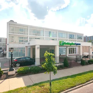 Express West End By Ihg *** Saint Louis