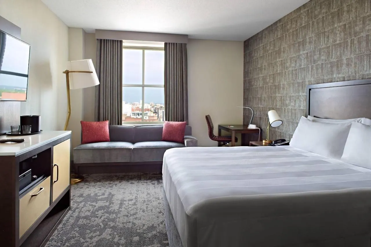 Hotel Marriott St. Louis Grand