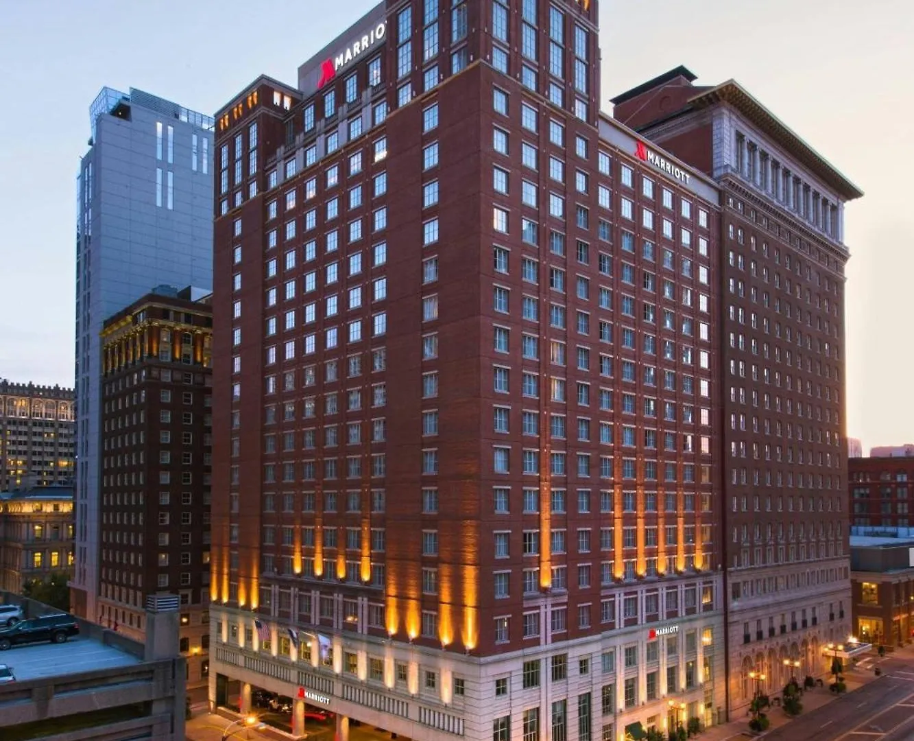 Hotel Marriott St. Louis Grand