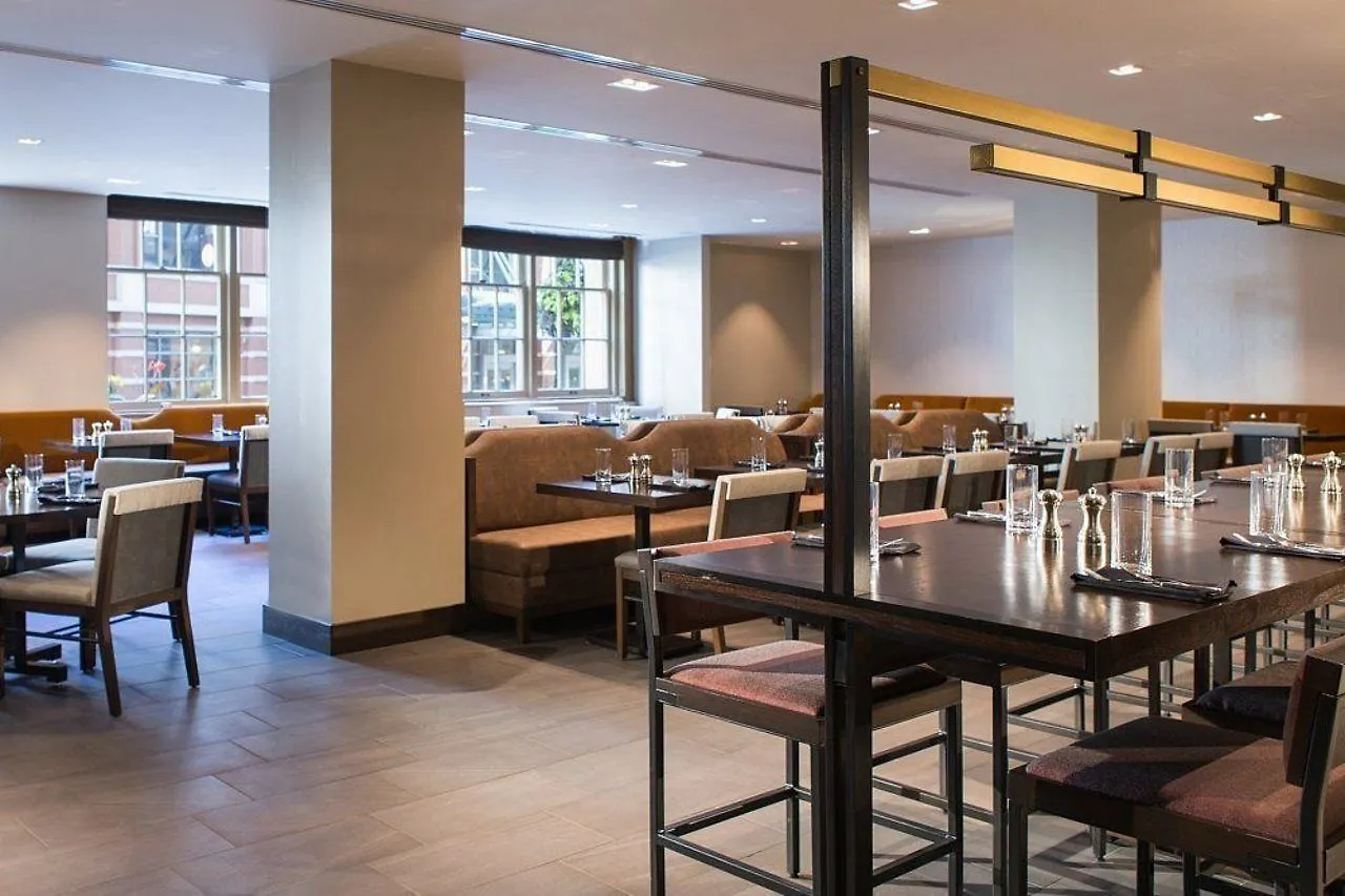 Hotel Marriott St. Louis Grand 4*, Saint Louis